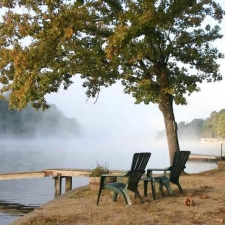 #05 - Lakefront Two Bedroom Cottage- Pet Friendly Хот-Спрингс Экстерьер фото